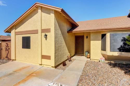 Family Home With Fire Pit, Walk To Golf Course And Park