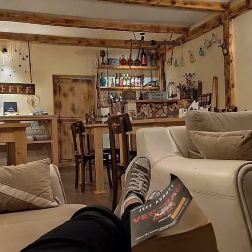 Hostal Ioska's House