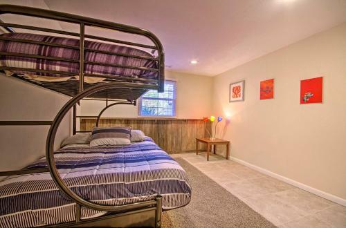 Fisherman-friendly Bull Shoals Home On Lake!