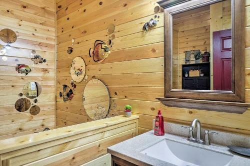 Apartamento Cozy Heber Springs Cabin With Deck And Dock!
