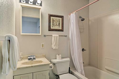 Private Lakefront Townhome In Hot Springs Village!