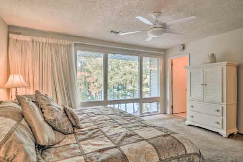 Private Lakefront Townhome In Hot Springs Village!