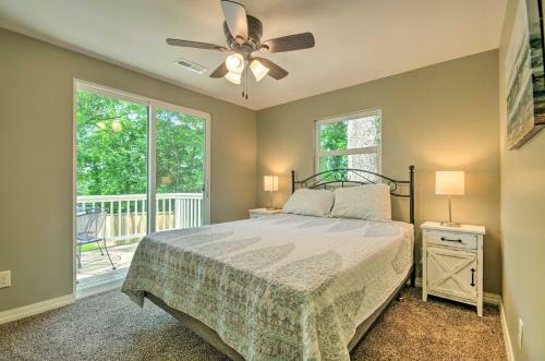 Omaha Apartment With Yard - 15 Miles To Branson