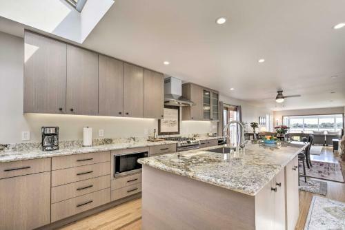 Ideally Located San Francisco Bay Home With Sunroom!