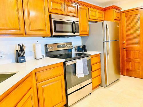 Hamilton Cove-boho Chic Villa W/golf Cart...no Pets.