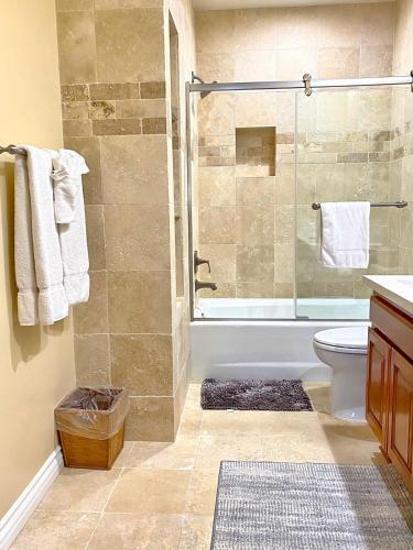 Hamilton Cove-boho Chic Villa W/golf Cart...no Pets.