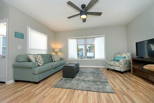 Location Location Homes By Catalina Vacations