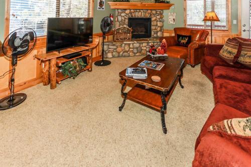 Moonridge Mountain Retreat-1876 By Big Bear Vacations