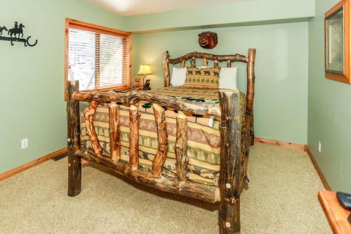 Moonridge Mountain Retreat-1876 By Big Bear Vacations