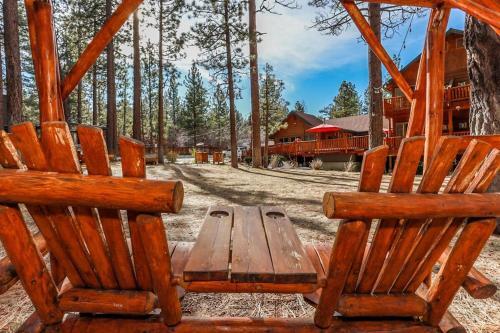 Alpenhorn Lodge-1903 By Big Bear Vacations