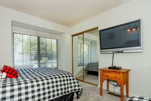 Cienega Getaway - 1952 By Big Bear Vacations