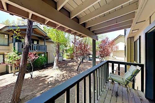 Apartamento Dual-suite Gem With Pool Table - Walk To Slopes Condo