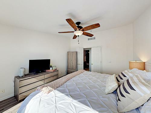 New Listing! Stunning Beach Getaway With Ocean Views Home