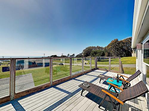New Listing! Stunning Beach Getaway With Ocean Views Home
