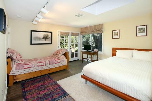 New Listing! Ocean-view Getaway With Beach Access Home