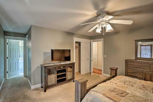Spacious Downtown Chico Home, � Mile To Csu!