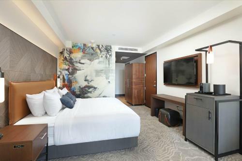 The Glenmark, Glendale, A Tribute Portfolio Hotel