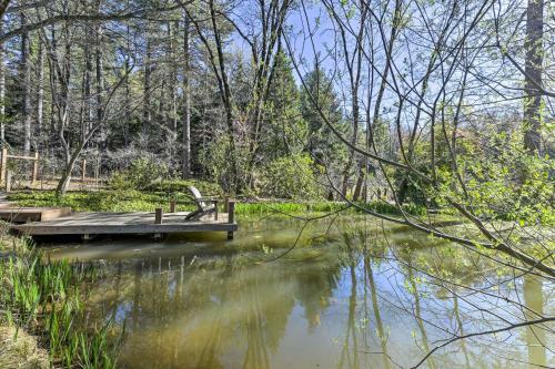 Secluded Cottage On 2 5 Acres With Pond And Bbq!