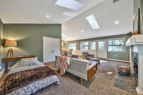 Bright, Spacious And Cozy Home At Kings Beach! Home