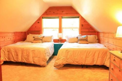 Aster By Avantstay - Classic Kings Beach Cottage