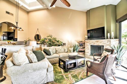 Condo On Golf Course, Walk To Coachella&stagecoach