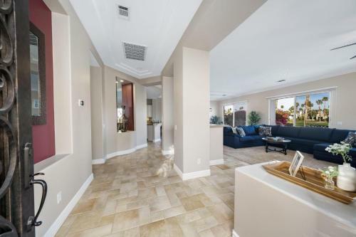 Desert Oasis 5 Star Private Pool-spa-bbq And More