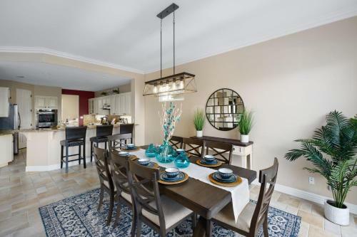 Desert Oasis 5 Star Private Pool-spa-bbq And More
