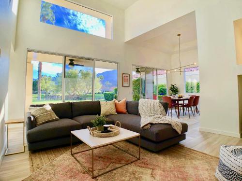 Desert Sanctuary 5 Star Private Pool-spa-bbq More
