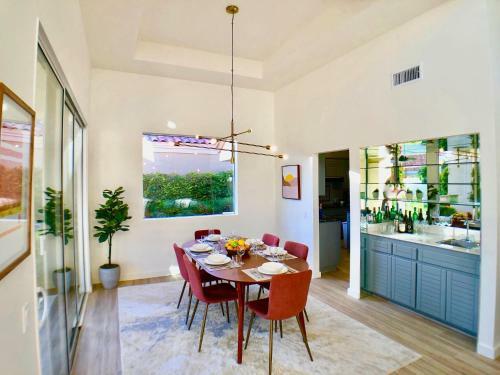 Desert Sanctuary 5 Star Private Pool-spa-bbq More