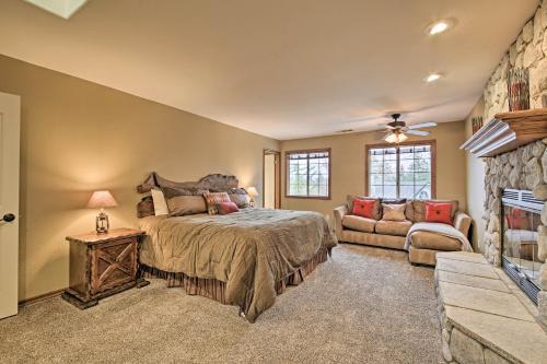 Fairway Retreat - Luxe Home With Panoramic Views!