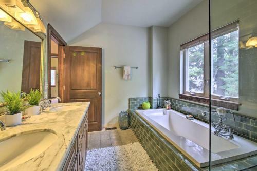 Incredible Lake Arrowhead Home With Views And Decks!