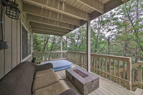 Luxury A-frame Living With Loft An Outdoor Escape!