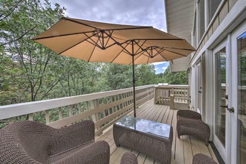 Luxury A-frame Living With Loft An Outdoor Escape!