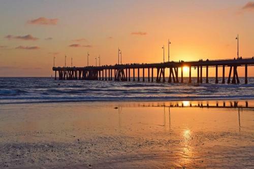 Apartamento One Bed/1bath + Private Balcony Walk To Beach
