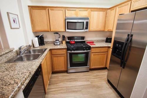 Apartamento The Grove Penthouse 3 Bdrm 3 Bath