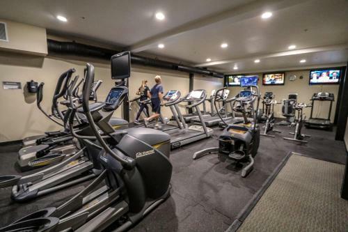 Snowcreek The Lodges #1130 Condo