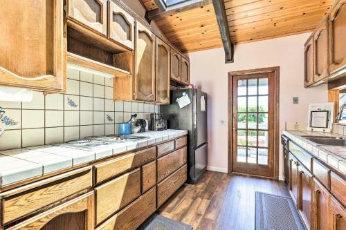 Oceanfront Irish Beach Sea Haven Home With Hot Tub