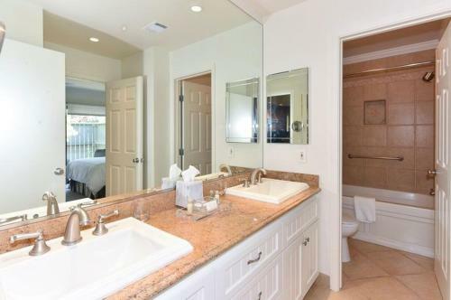 Apartamento 824 Oak Creek At Silverado Condo