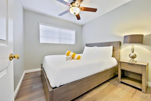 Nb-3010b - Perfect Newport Beach Location II