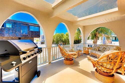 Nb-126b - Modern Newport Beach Condo