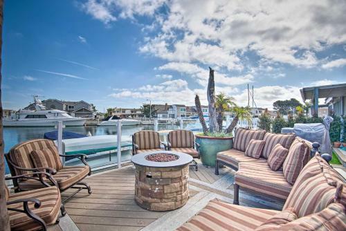 Luxurious Channel Island Harbor Home With Boat Dock!