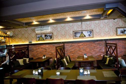 Antika Hotel