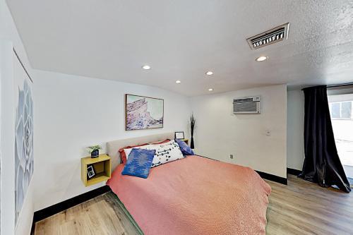 Stunning Remodeled Home With Pool & 2 Fireplaces Home