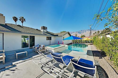 All-new Mountain-view Home - Private Pool & Spa Home