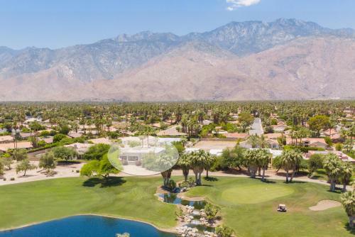 Casa Sonora Grande With Golf Course Views By Oranj Palm