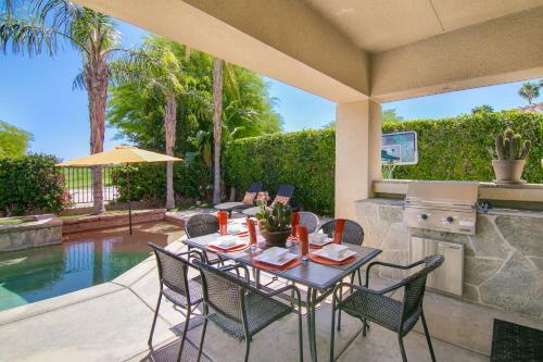 Casa Sonora Grande With Golf Course Views By Oranj Palm