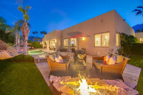 Casa Sonora Grande With Golf Course Views By Oranj Palm