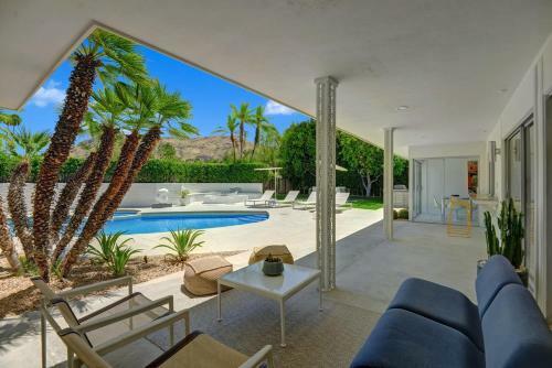 Canyon Oasis - Private Pool Home By Oranj Palm