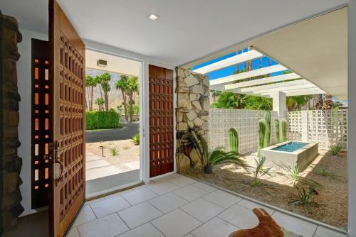 Canyon Oasis - Private Pool Home By Oranj Palm