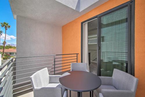 Luxurious Palm Springs Home 2 Mi To Downtown